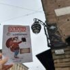Mappa di bologna per bambini vicino al lampione dei bambini in piazza Re Enzo